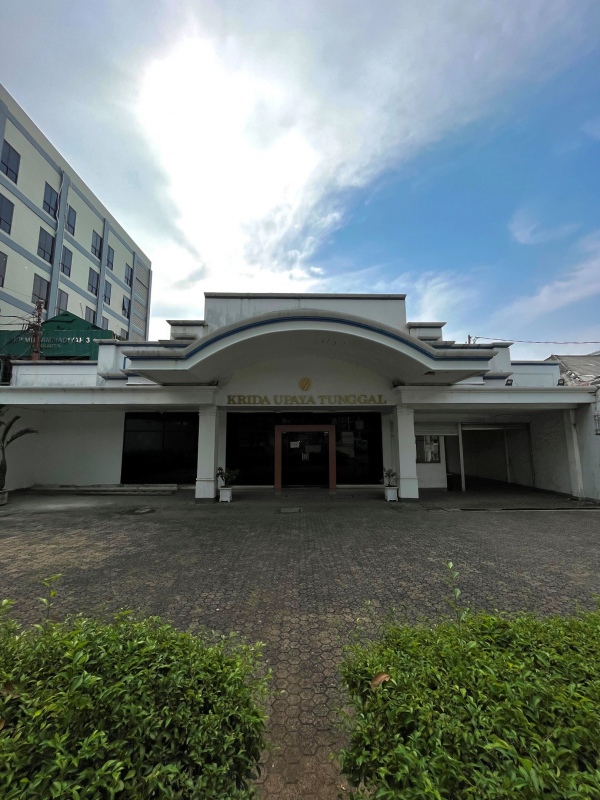 KUT Tamapk depan
