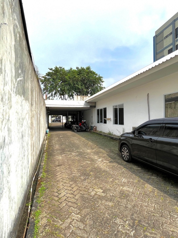 Parkir Motor